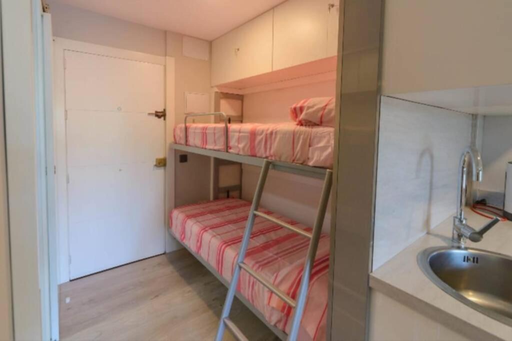 Apartamento 215. Primera Linea De Playa. Беналмадена Екстериор снимка